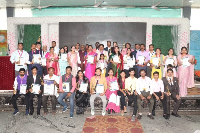 International Prime Awards 2022 awards ceremony concluded in Nashik