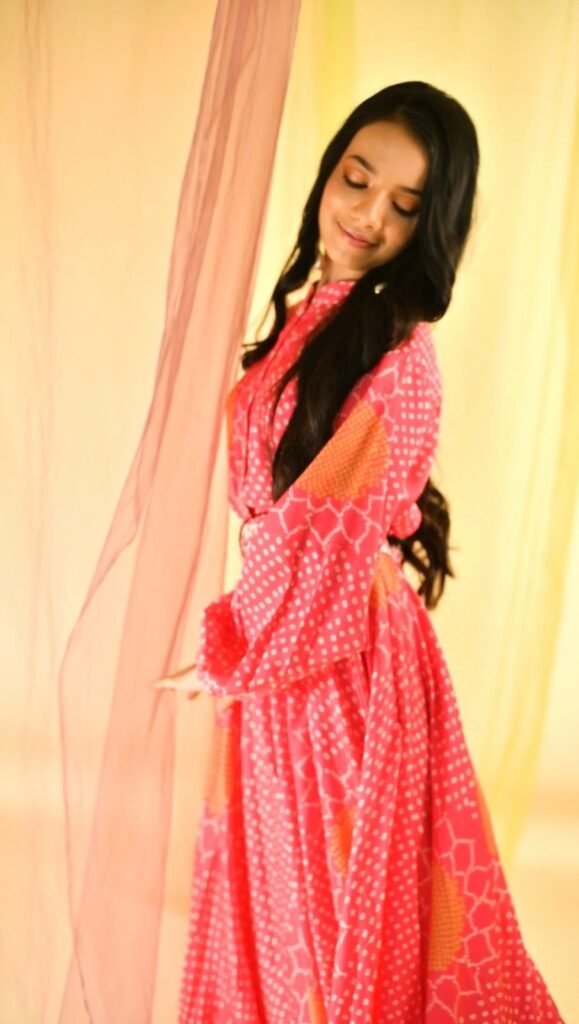 Shriem Agarwal, a young entrepreneur, influencer, coach, and author, is making waves in the digital world. She is a creative individual who loves to create aesthetic and unique content, empowering female entrepreneurs and emerging bloggers in their respective fields. She creates content that is not just visually appealing but also empowering and informative.