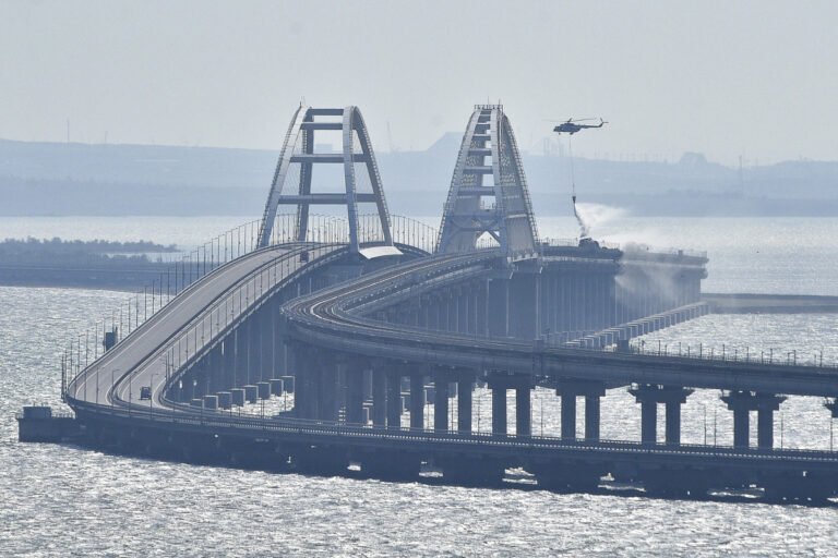 "Russia Vows Retaliation for Alleged Ukrainian 'Terrorist Attack' on Crimean Bridge"
