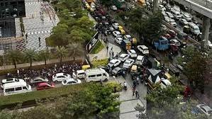 "Man Walks 12 Kilometers Home Amidst Bengaluru Traffic Jam, Highlights City's Woes"
