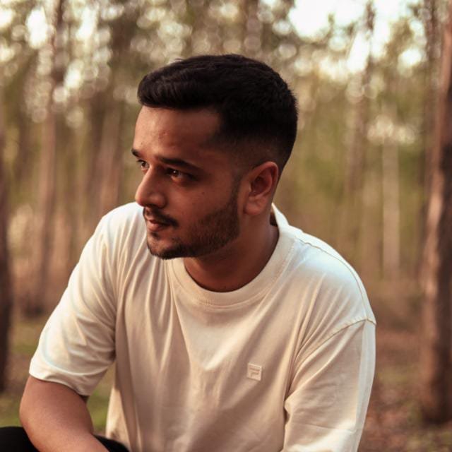 “30 Under 30 Spotlight: Divyansh Pandey’s Meteoric Rise in Music”