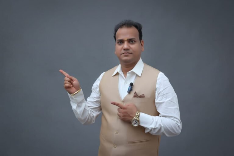 Dr. Kunwar Harshit 'Rajveer': An Astrologer of Unparalleled Expertise.