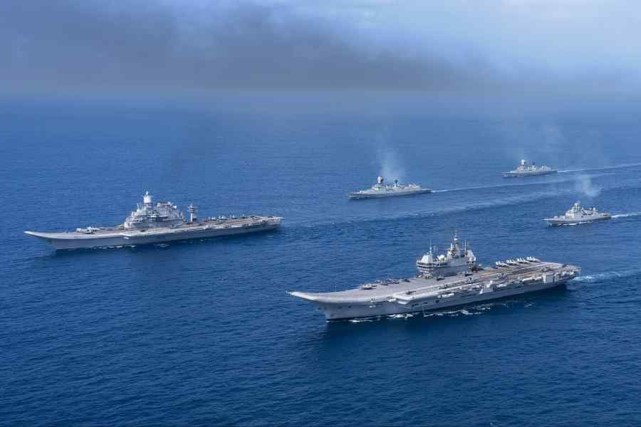 Indian Navy Sends Three Ships to South China Sea Amid Regional Tensions