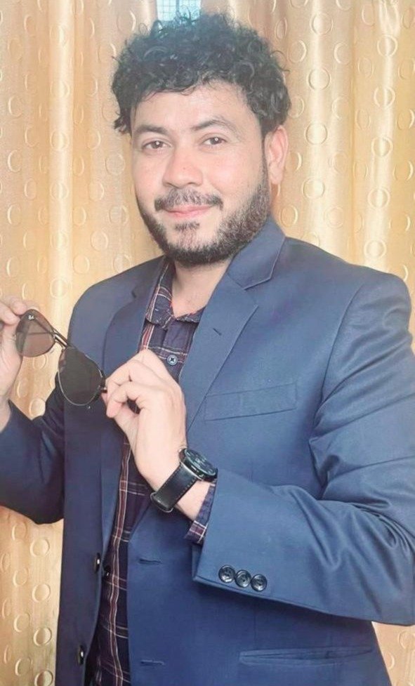 Harry Thakur: From Bank Assistant to Casting Director to TV Producer & Channel Creative Head.