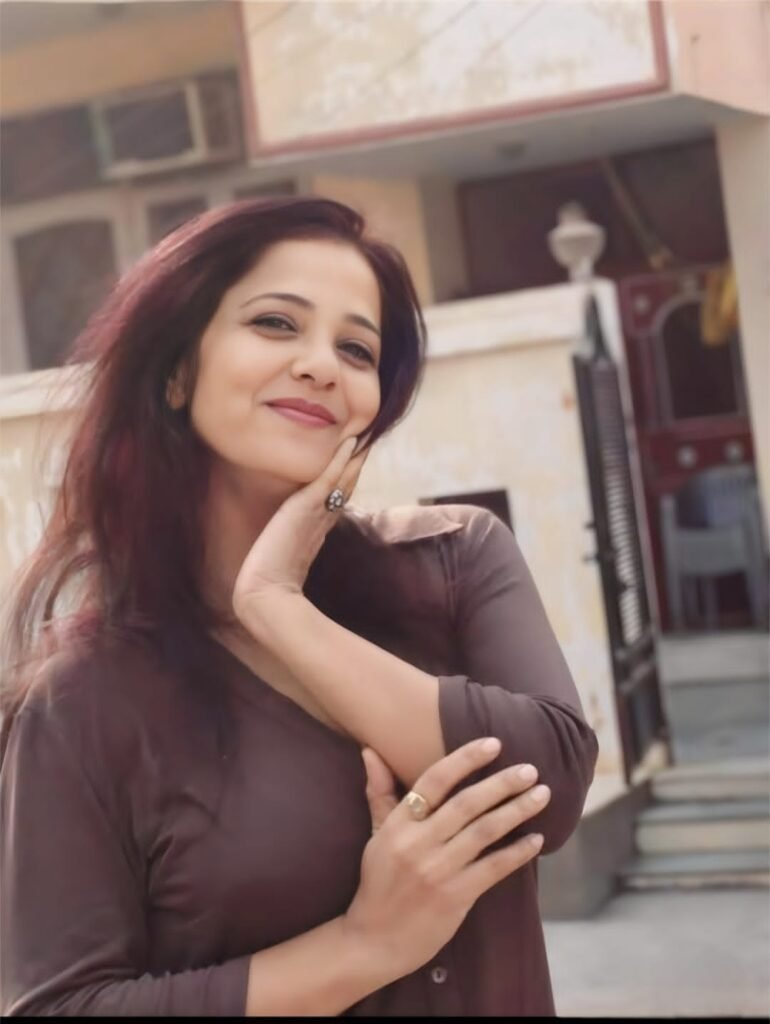 Huma Warsi : A journey from struggle to empowerment.