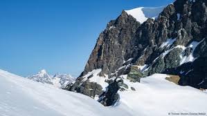 Five Skiers Found Dead Near Zermatt in Swiss Alps; Investigation Underway